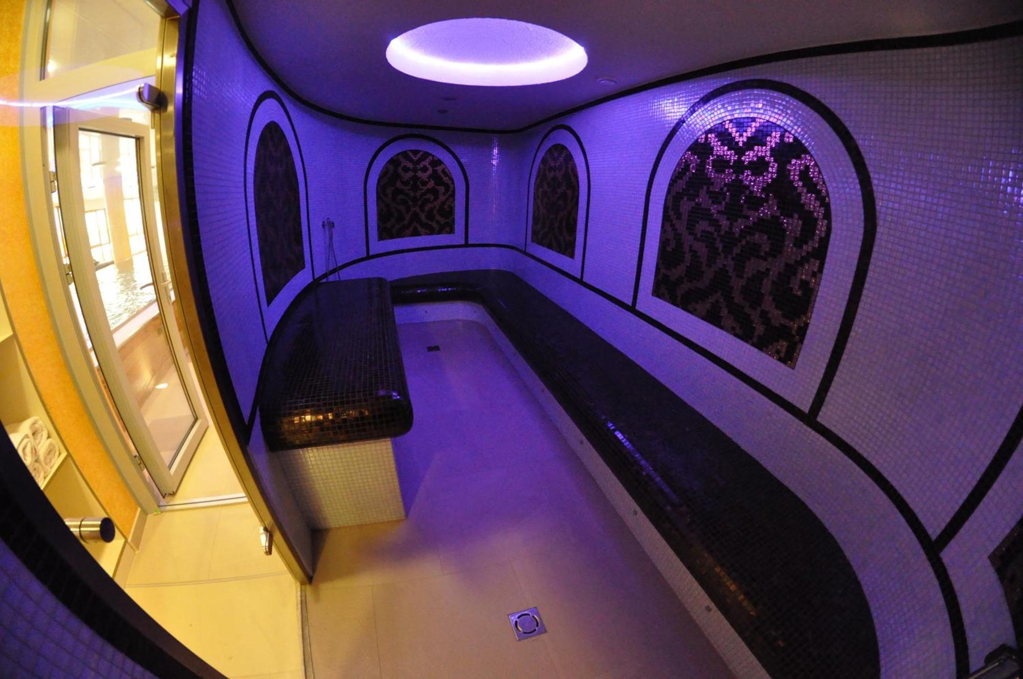 Boutique Hotel Ambiente ****+ Karlovy Vary Luaran gambar