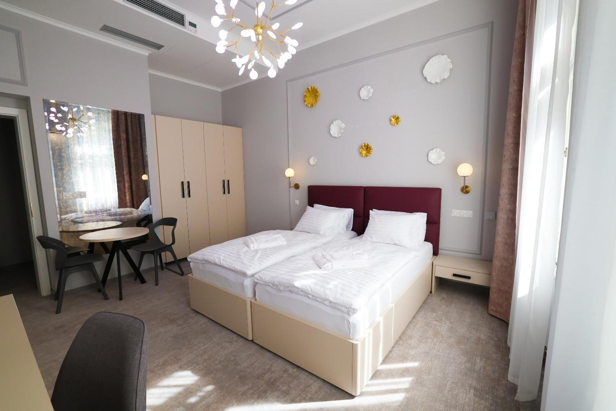 Boutique Hotel Ambiente ****+ Karlovy Vary Luaran gambar