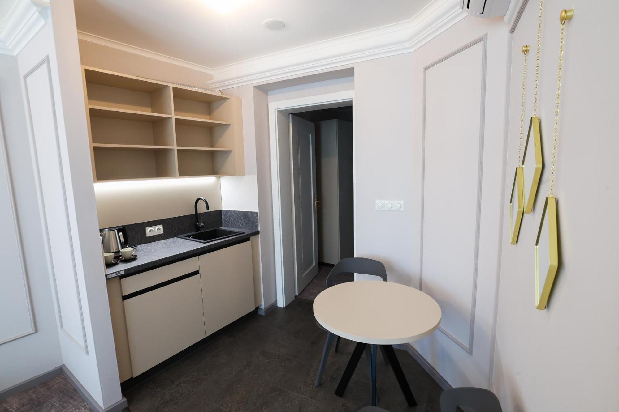 Boutique Hotel Ambiente ****+ Karlovy Vary Luaran gambar