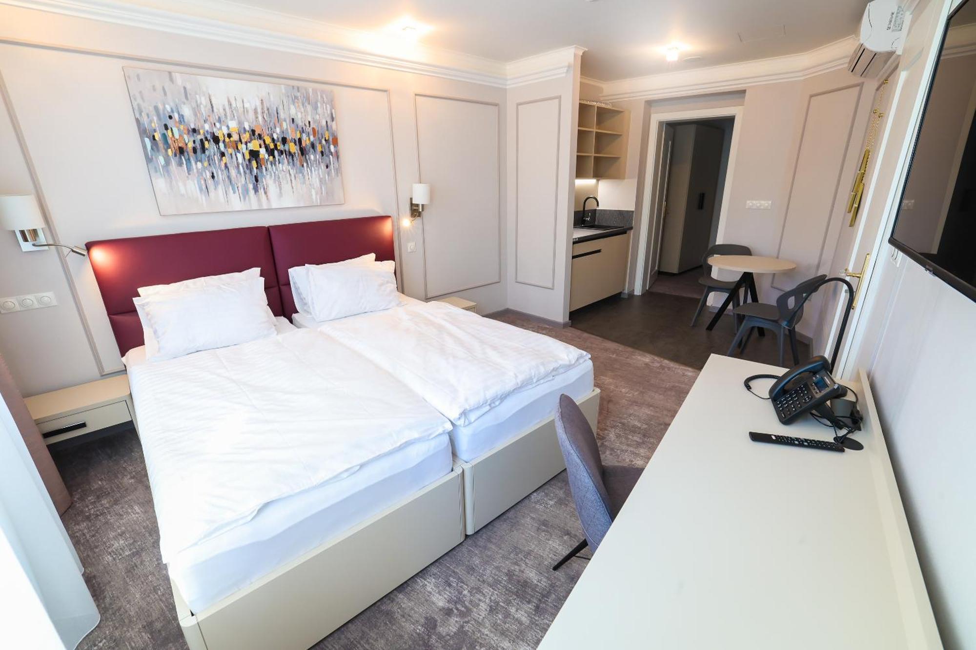 Boutique Hotel Ambiente ****+ Karlovy Vary Luaran gambar