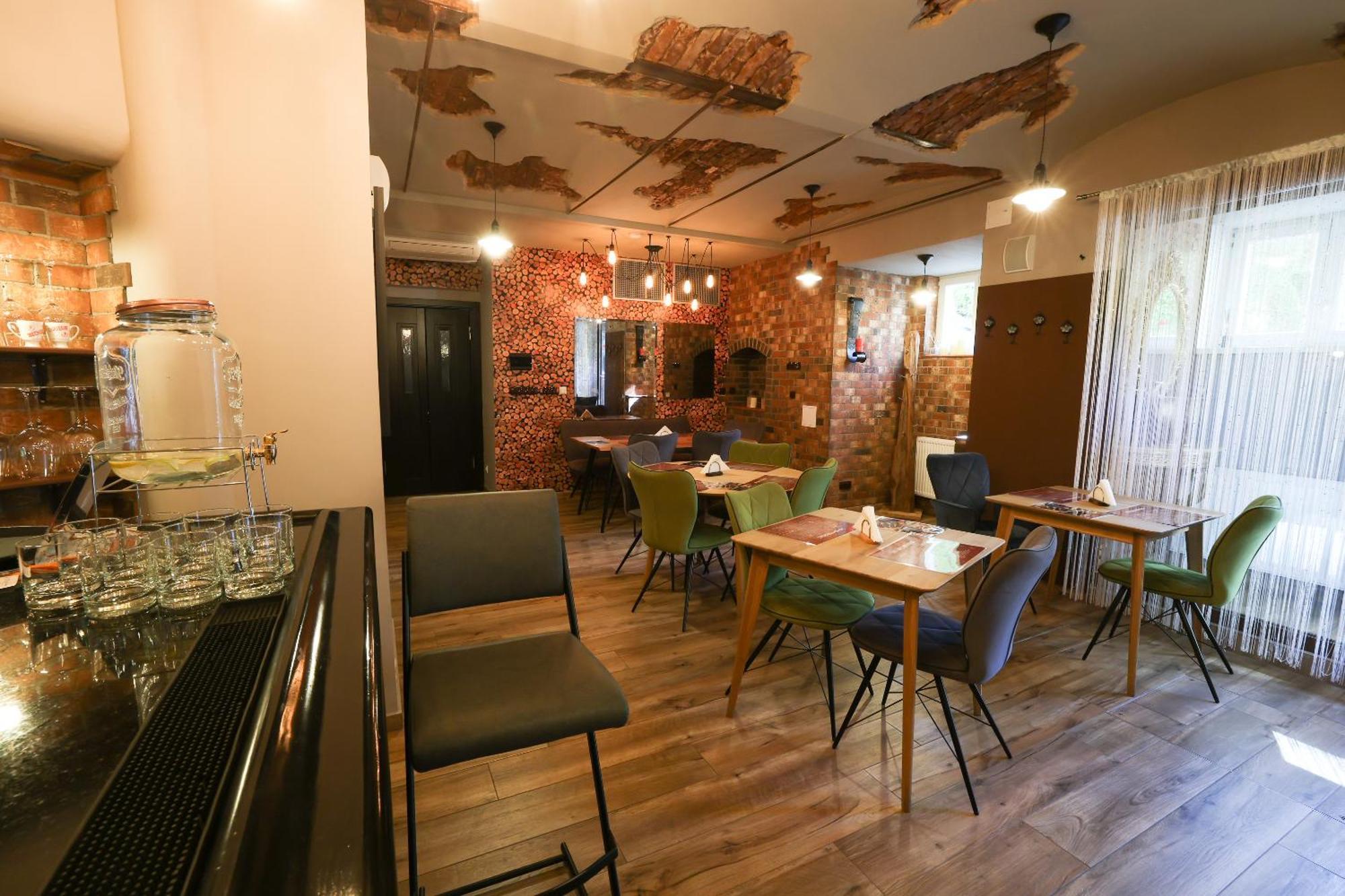 Boutique Hotel Ambiente ****+ Karlovy Vary Luaran gambar