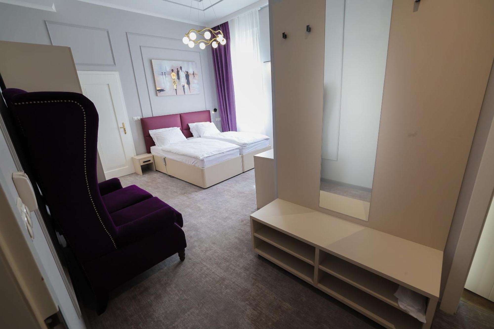 Boutique Hotel Ambiente ****+ Karlovy Vary Luaran gambar